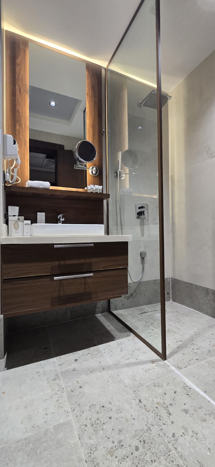 QIRA OTEL Galeri Görseli