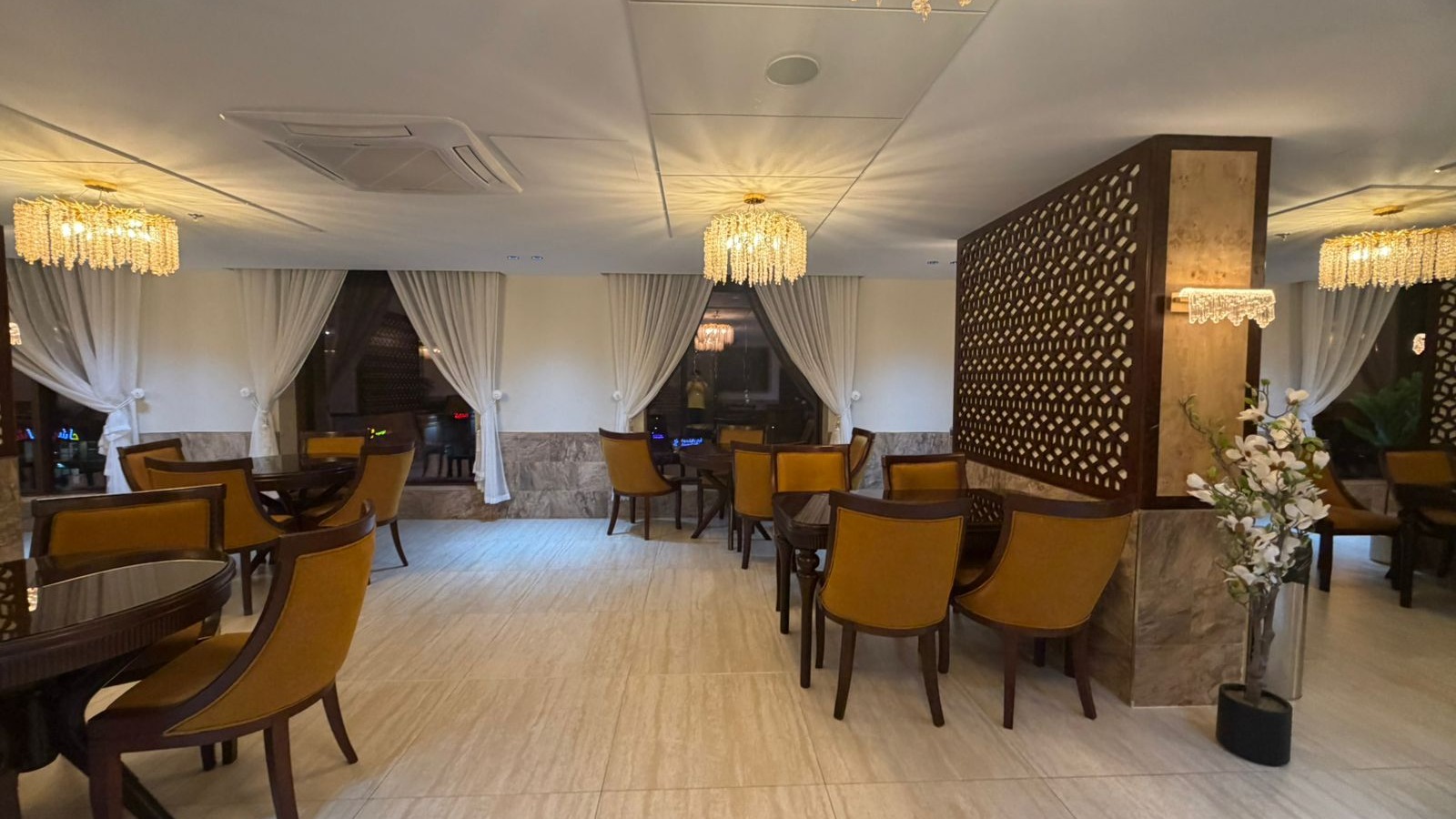 QIRA OTEL Galeri Görseli
